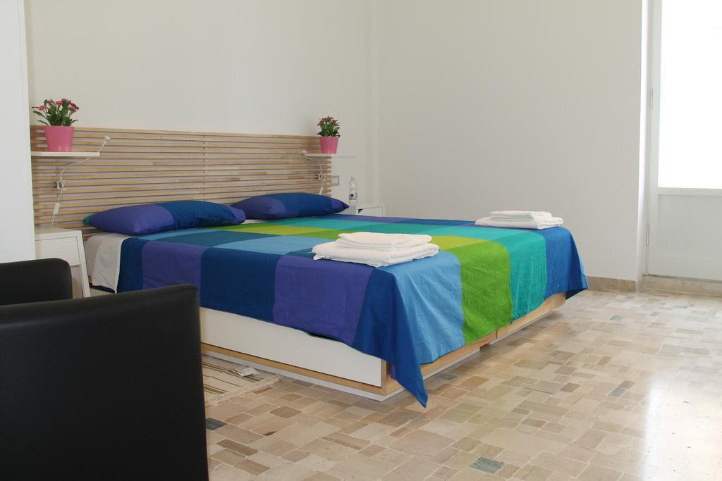 Stephenson Apartment Milánó Szoba fotó