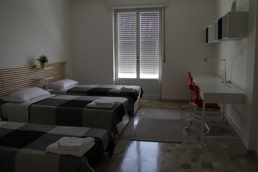 Stephenson Apartment Milánó Szoba fotó