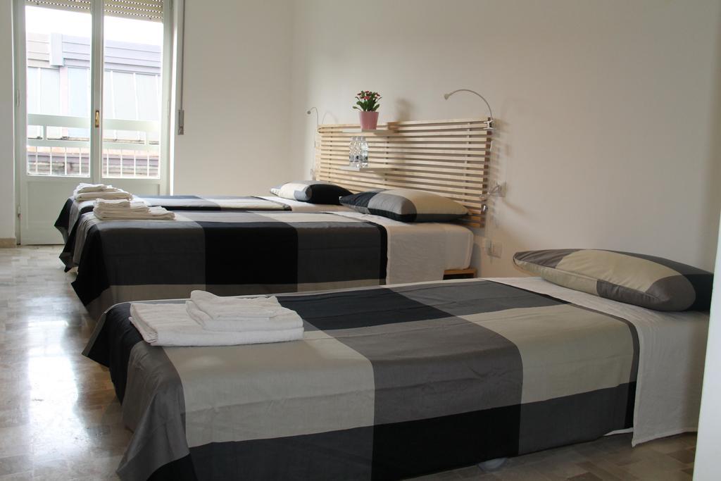 Stephenson Apartment Milánó Szoba fotó